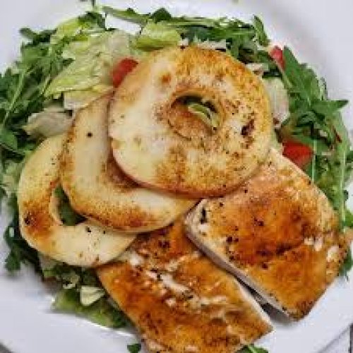 Grillezett camambert sült almával és áfonyával